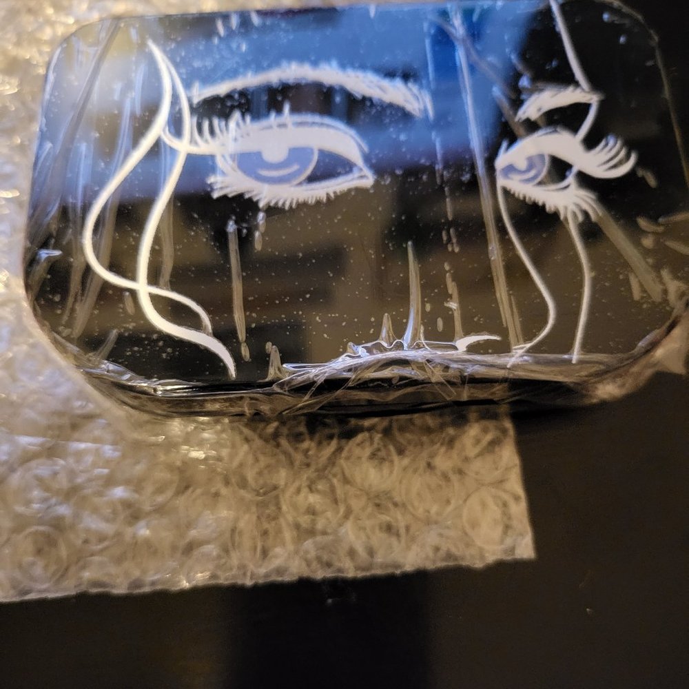 Lash cases